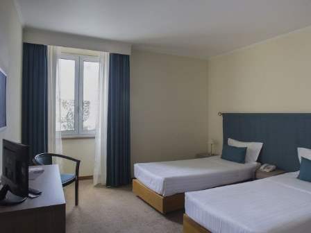 Hotel Ever Center 3*