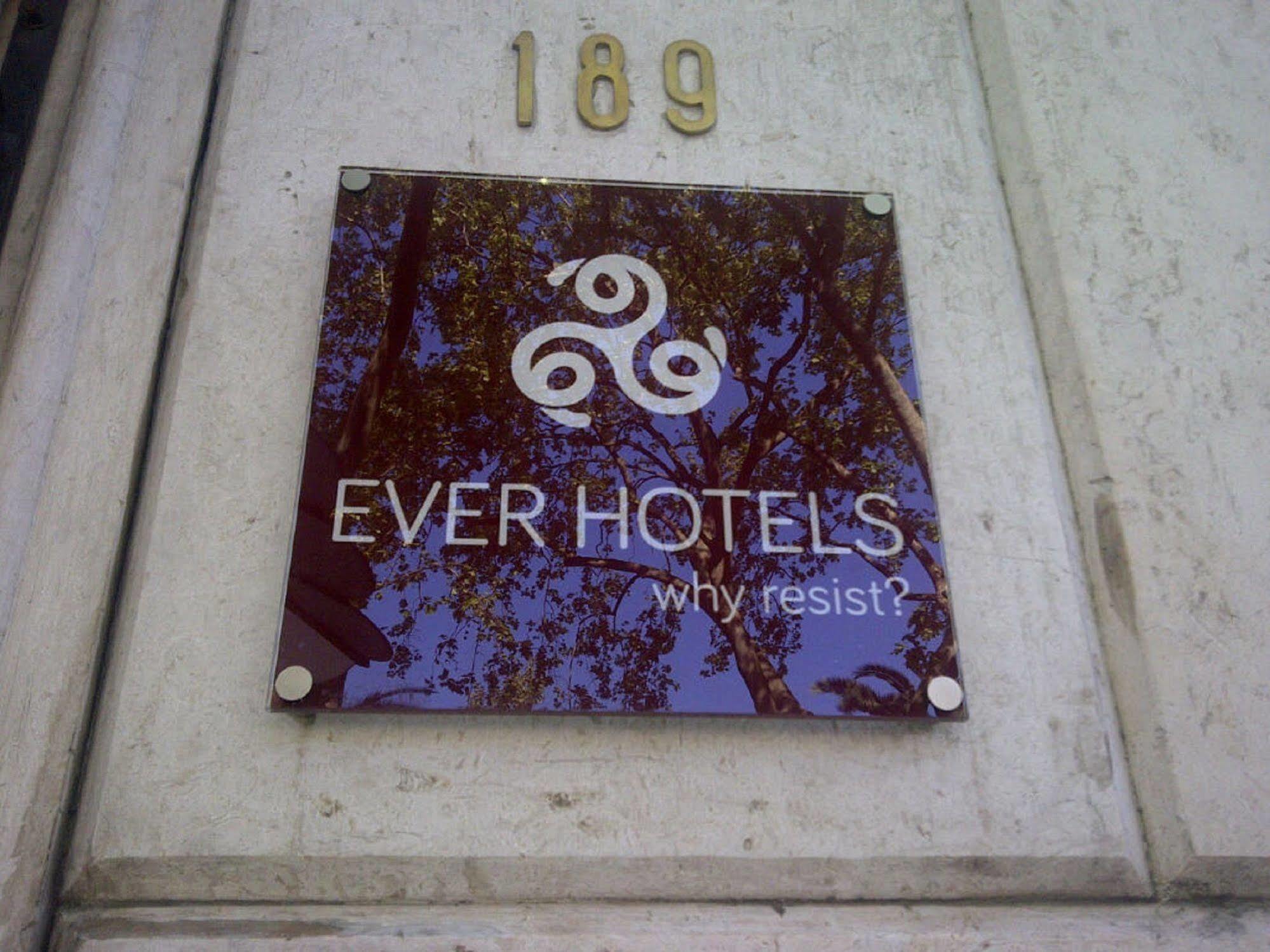 Ever Center Hotel 3*
