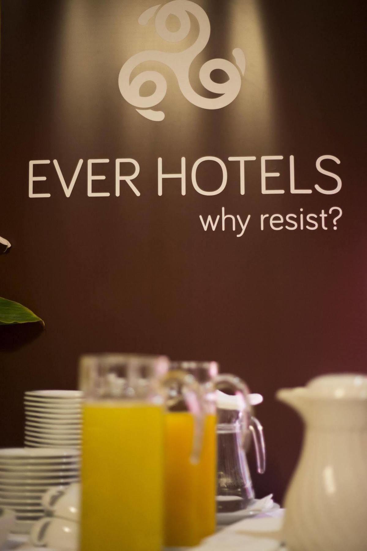 Hotel Ever Center 3*